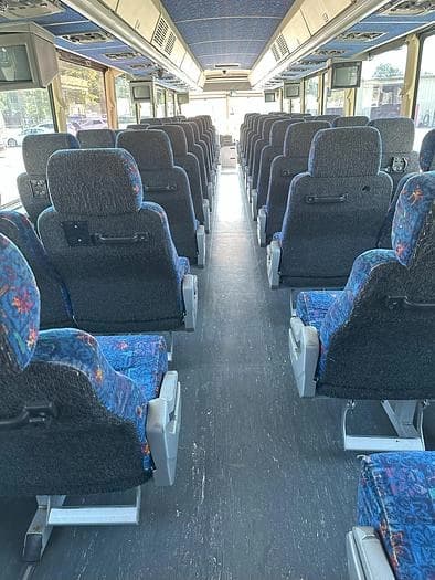 2003 Mci D4500 Coach - Image 8