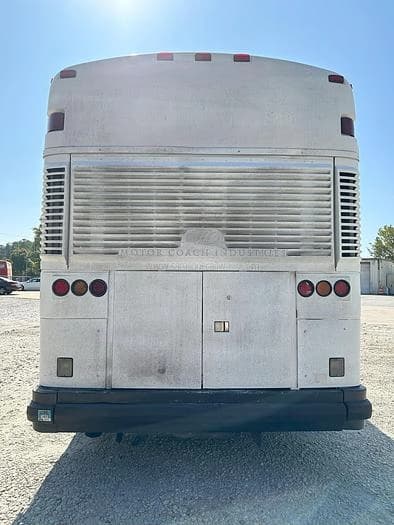 2003 Mci D4500 Coach - Image 16