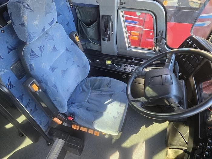2003 Prevost XL2 Coach - Image 5