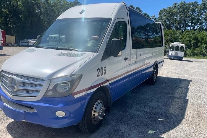 2019 Mercedes benz Sprinter Van - Image 3