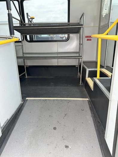 2019 Champion F550 Shuttle Bus - Image 18