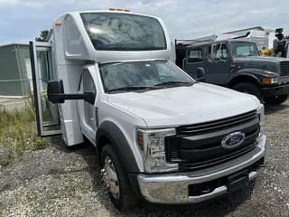 2019 Champion F550 bus