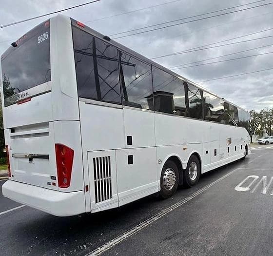 2023 Van hool CX45 Coach - Image 2