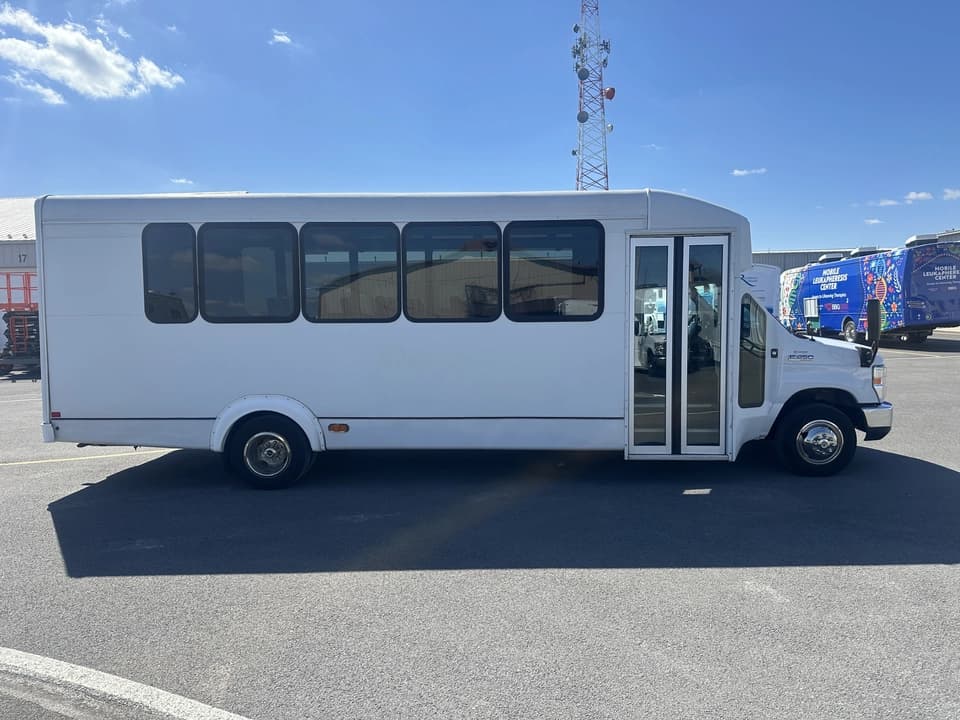 2017 Ford Goshen Shuttle Bus - Image 2
