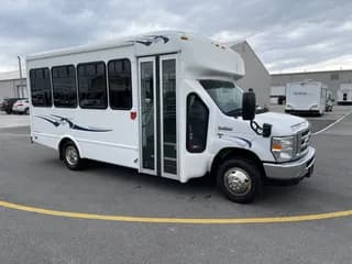2019 Ford E350 bus