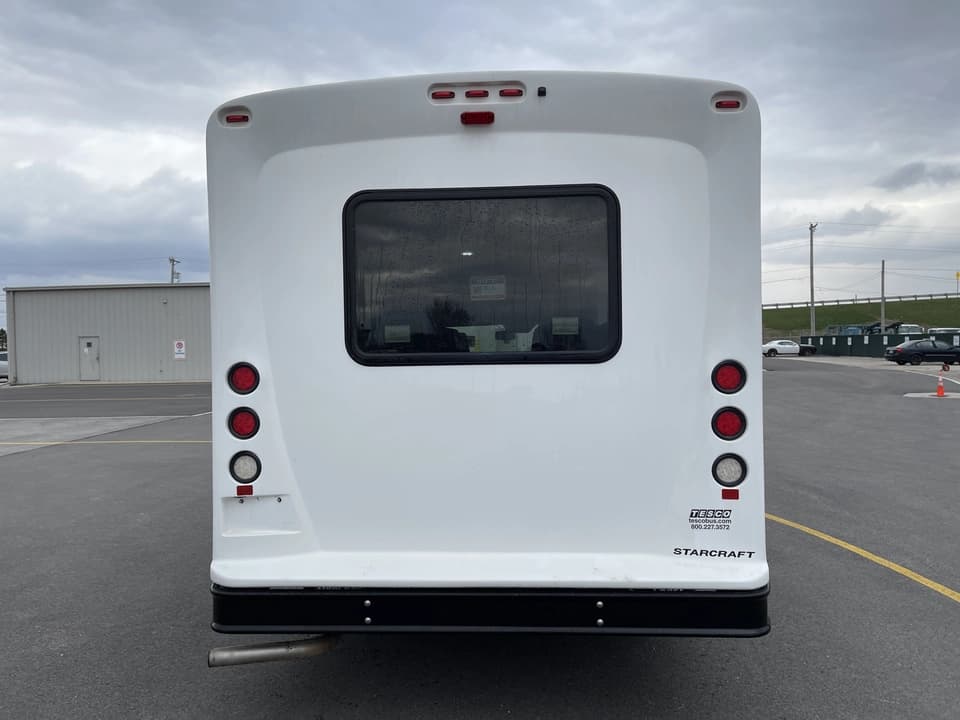 2019 Ford E350 Starcraft Shuttle Bus - Image 4