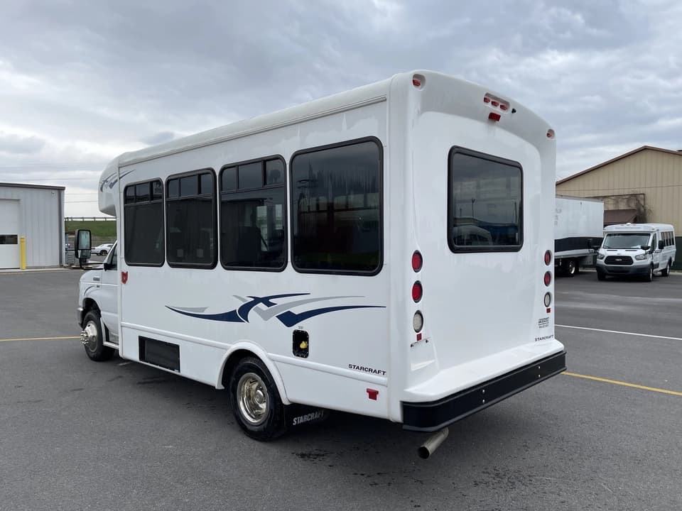 2019 Ford E350 Starcraft Shuttle Bus - Image 5