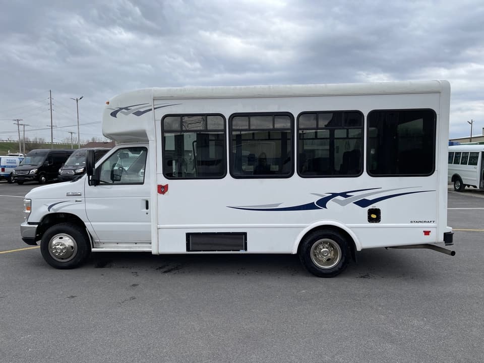 2019 Ford E350 Starcraft Shuttle Bus - Image 6