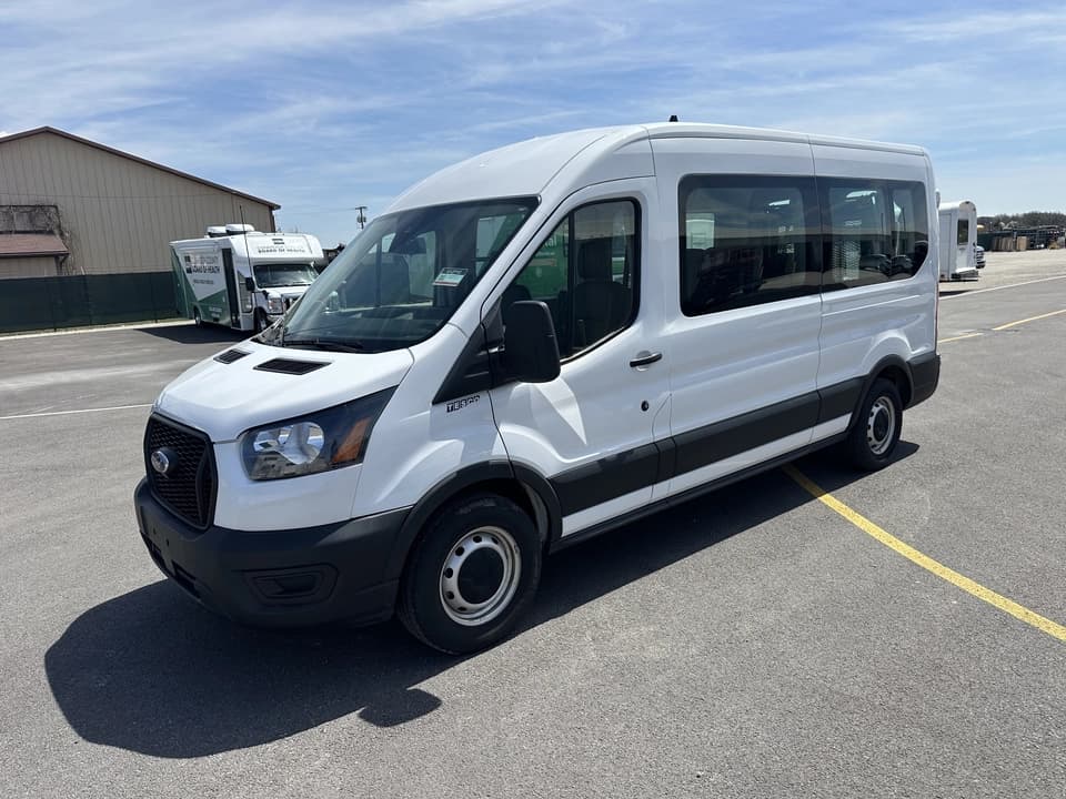 2022 Ford Transit X2C-XL Passenger Van - Image 8