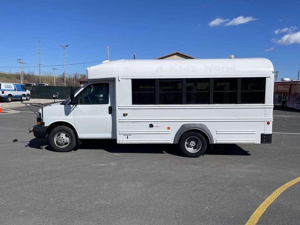 2018 Chevy Express 3500 Trans Tech - Image 6