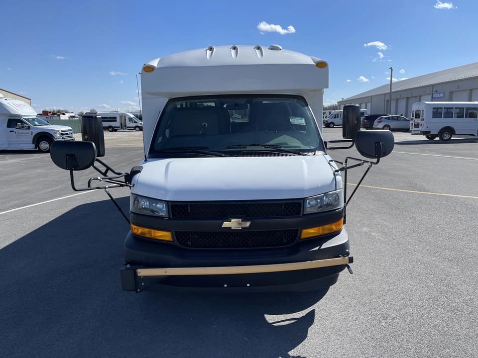 2018 Chevy Express 3500 Trans Tech - Image 8