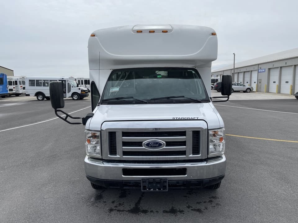 2018 Ford E450 Starcraft - Image 7