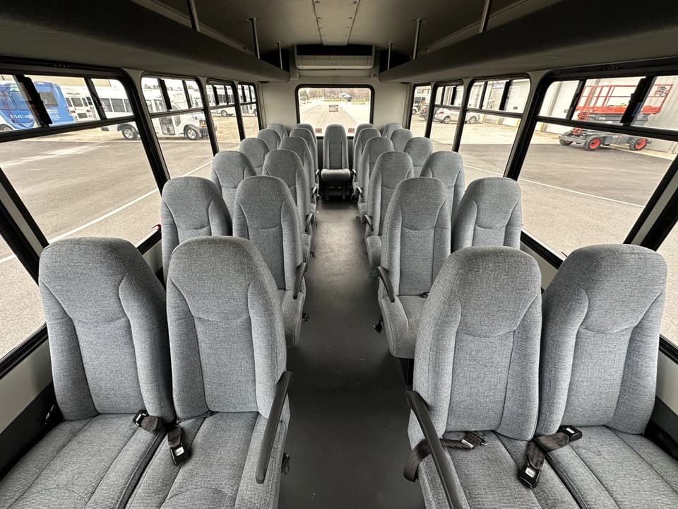 2018 Ford E450 Starcraft - Image 8