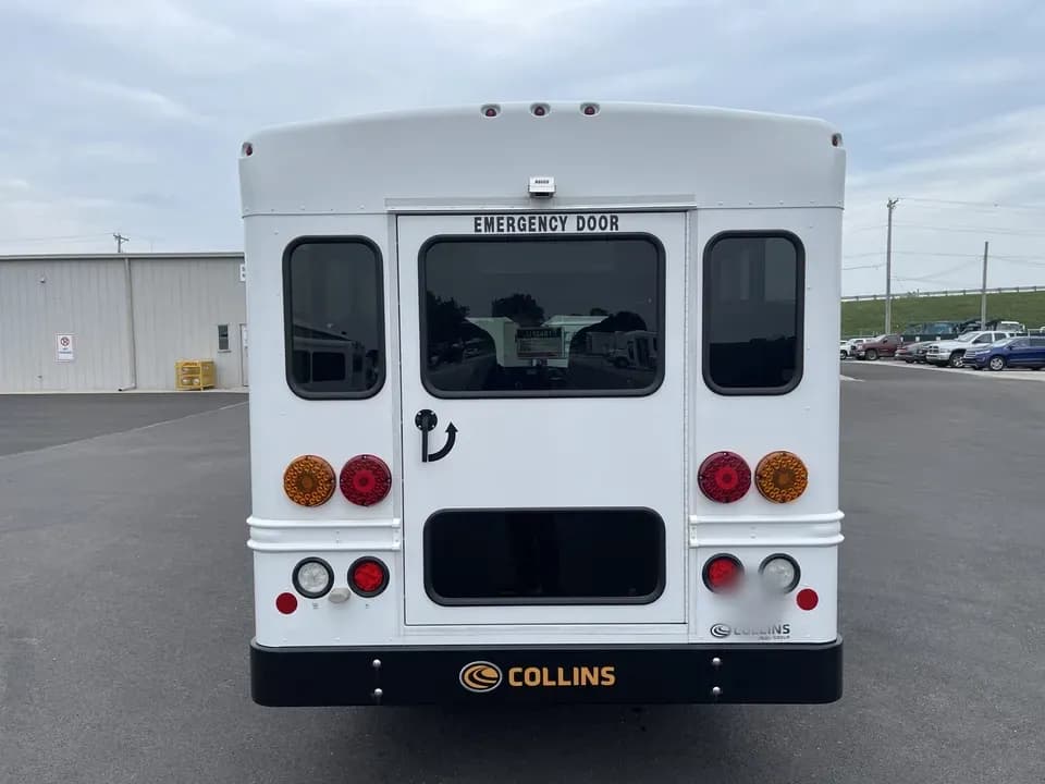 2020 Ford Transit 250 Collins - Image 4