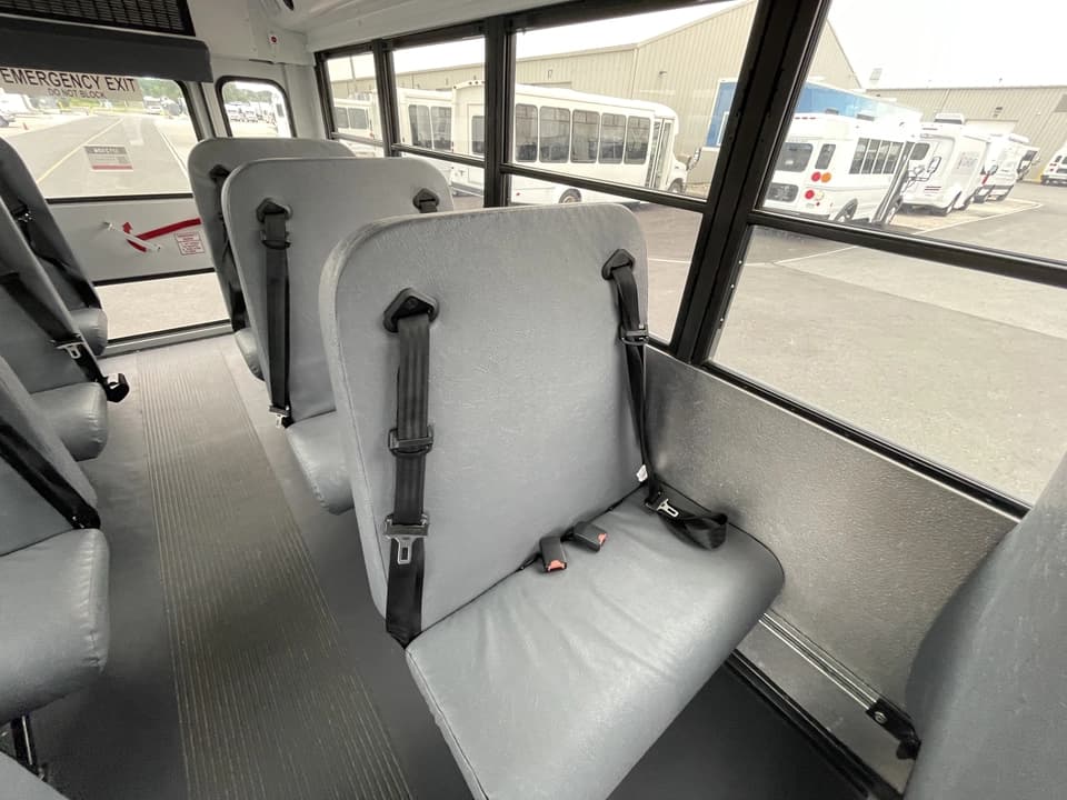 2020 Ford Transit 250 Collins - Image 9