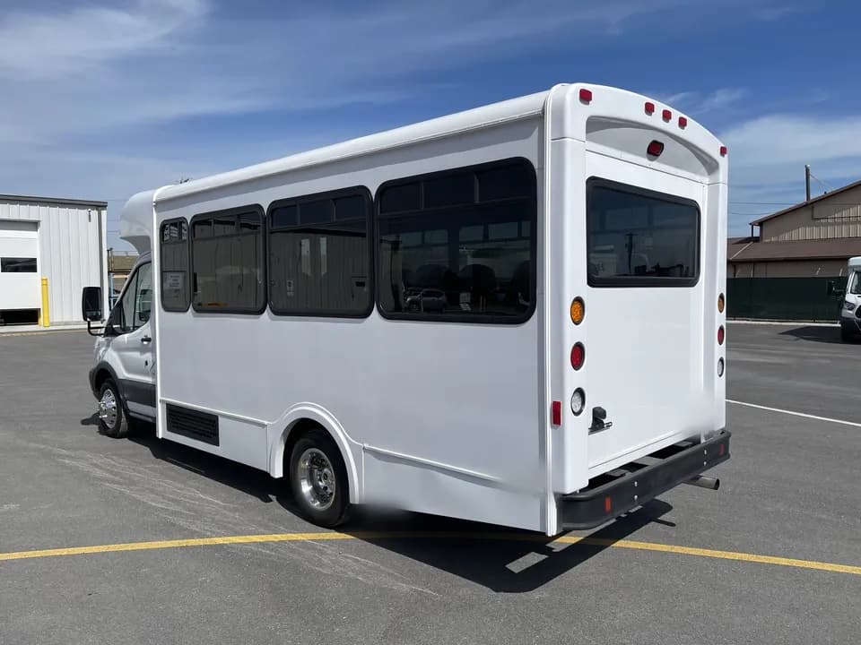 2018 Ford Transit 350 Glaval Shuttle Bus - Image 4