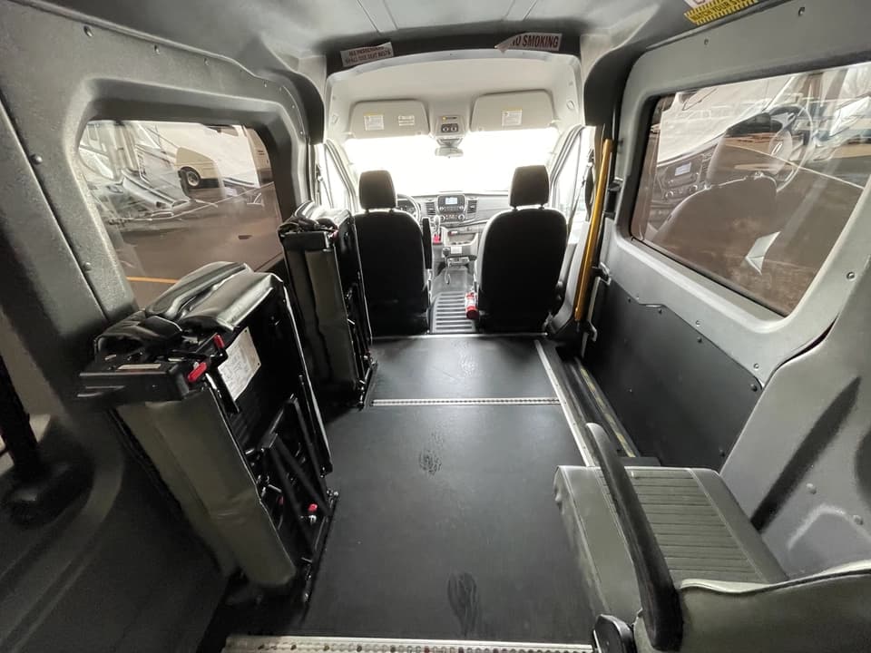 2024 Ford Transit 150 Passenger Van - Image 10