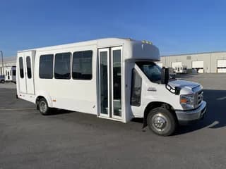 2019 Ford E450 bus