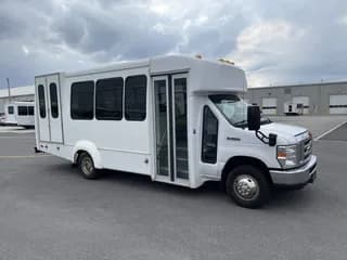 2018 Ford E350 bus