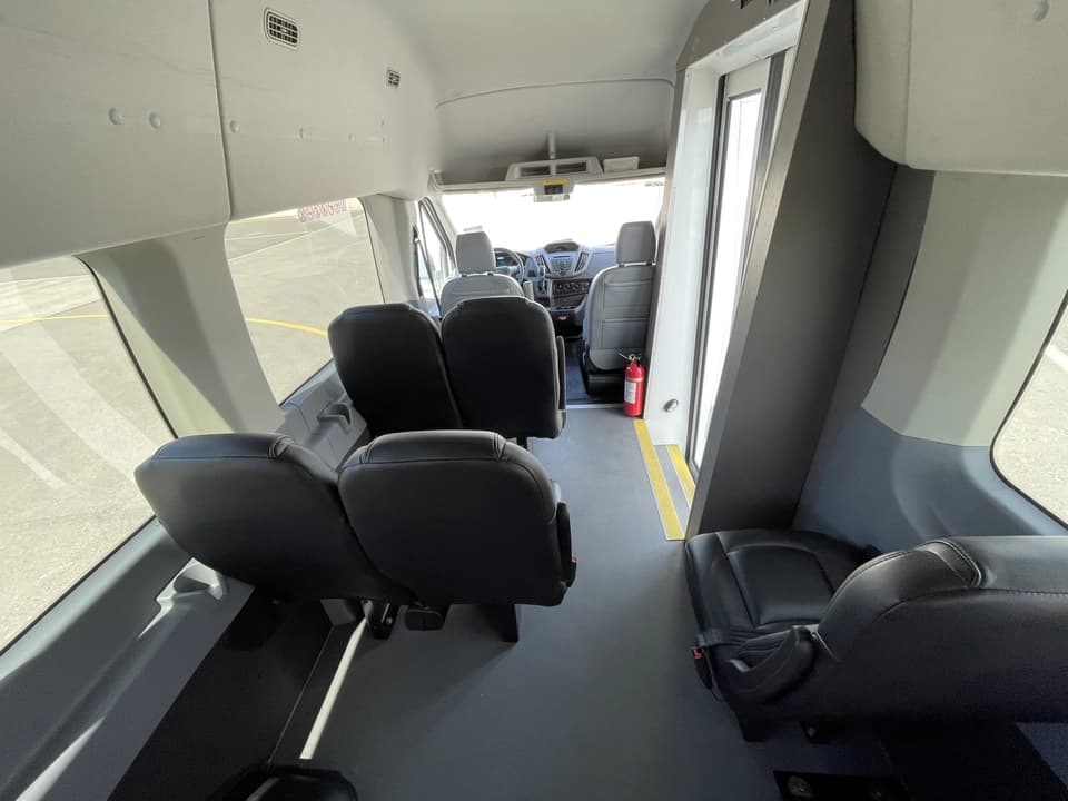 2018 Ford Transit 350 Passenger Van - Image 16