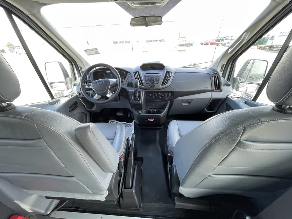 2018 Ford Transit 350 Passenger Van - Image 17