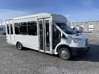 2019 Ford Transit 350 bus