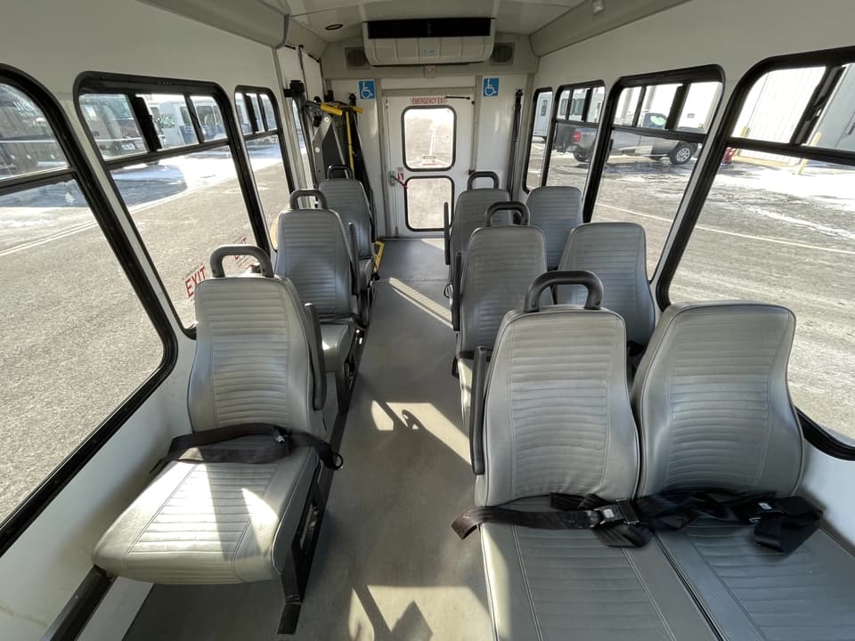 2019 Ford Transit 350 StarTrans - Image 6