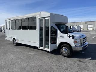 2018 Ford E350 bus