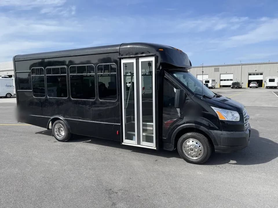 2019 Ford Transit 350 StarTrans - Image 1