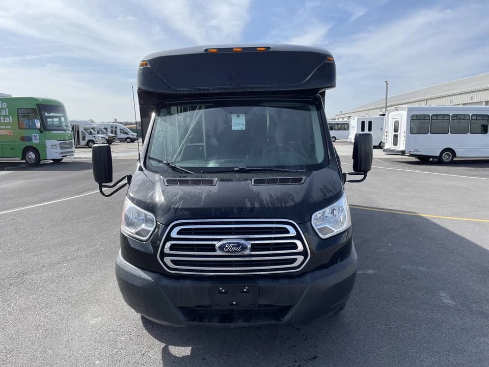 2019 Ford Transit 350 StarTrans - Image 9