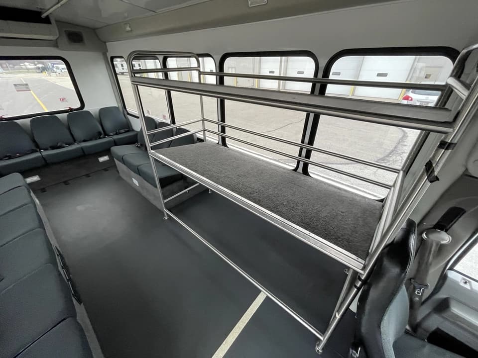 2019 Ford E350 Starcraft - Image 5
