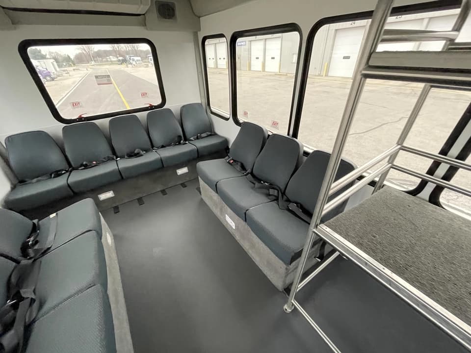 2019 Ford E350 Starcraft - Image 7