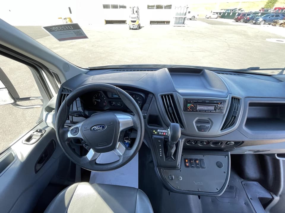 2019 Ford Transit 250 Glaval - Image 11