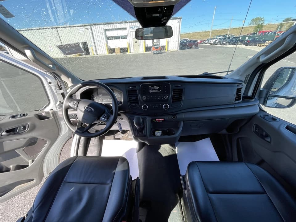 2020 Ford Transit 350 Passenger Van - Image 11