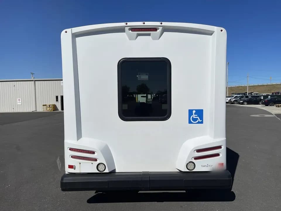 2017 Ford E450 Turtle Top - Image 4