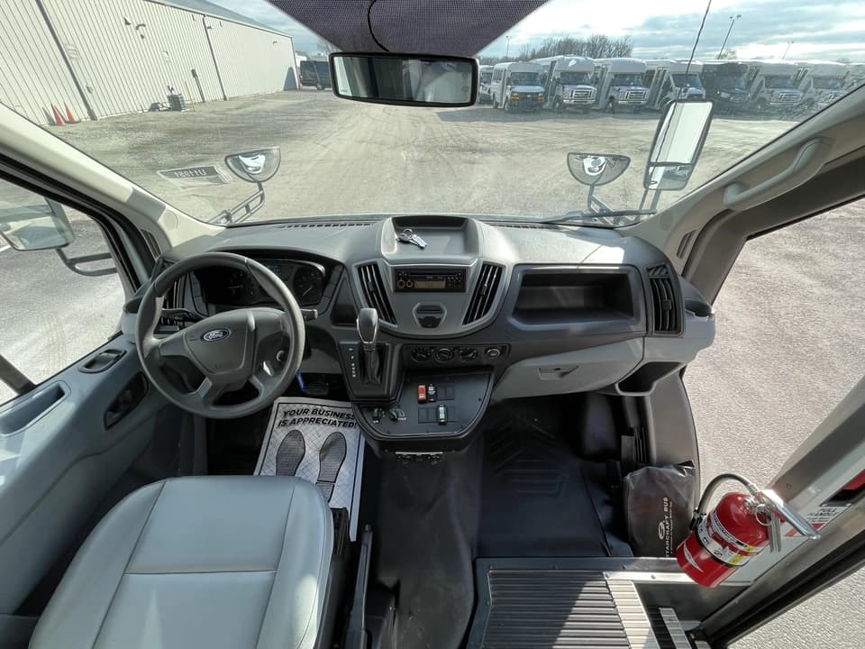 2018 Ford Transit 250 Starcraft Shuttle Bus - Image 13