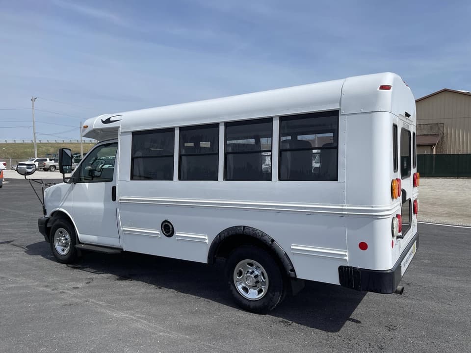 2018 Chevrolet Express 3500 Girardin - Image 5