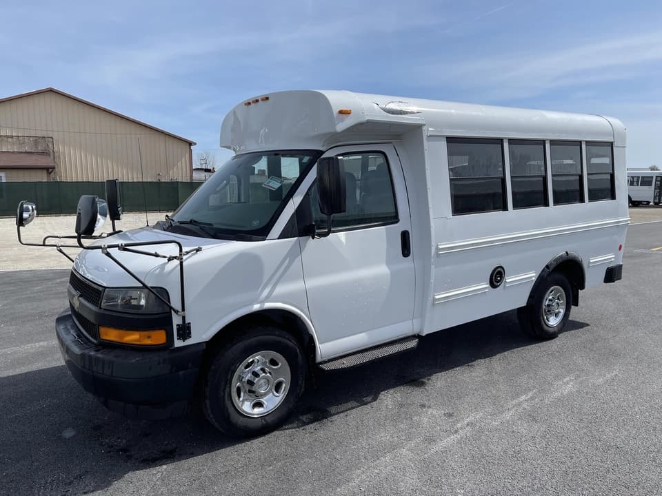 2018 Chevrolet Express 3500 Girardin - Image 7