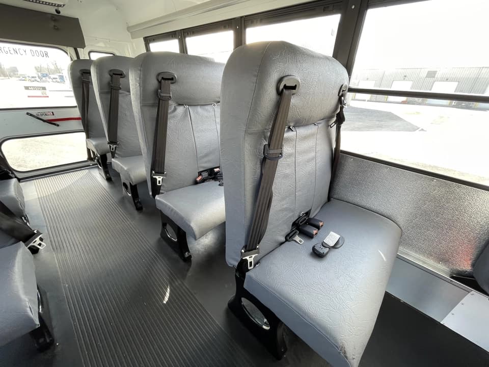 2019 Chevy Express 3500 Girardin Shuttle Bus - Image 10