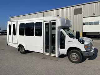 2019 Ford E350 bus