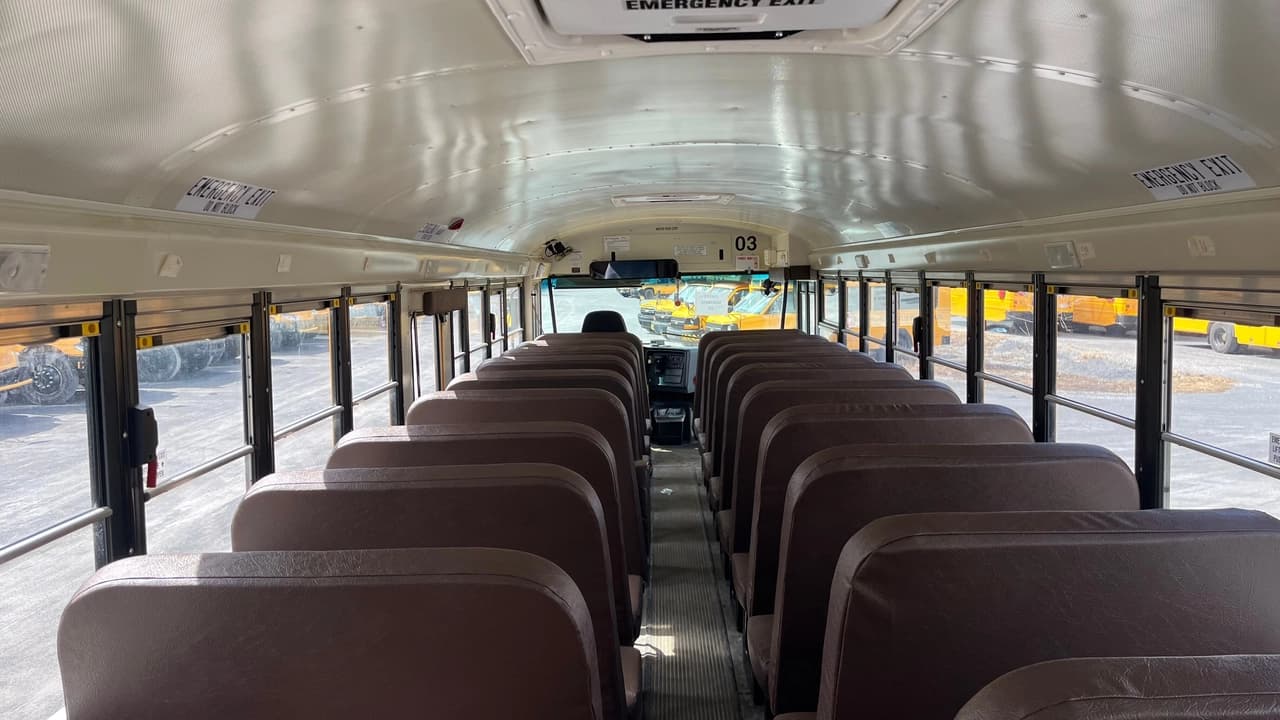 2022 IC CE300 School Bus - Image 10