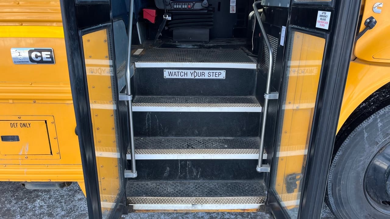 2020 IC CE300 School Bus - Image 6
