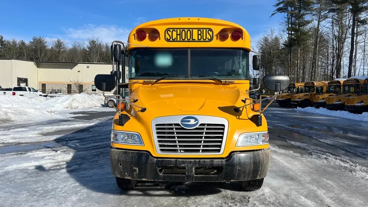 2019 Blue Bird Vision School Bus - Image 2