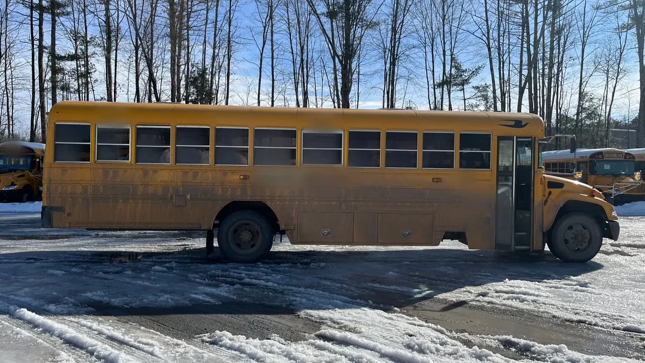 2019 Blue Bird Vision School Bus - Image 6