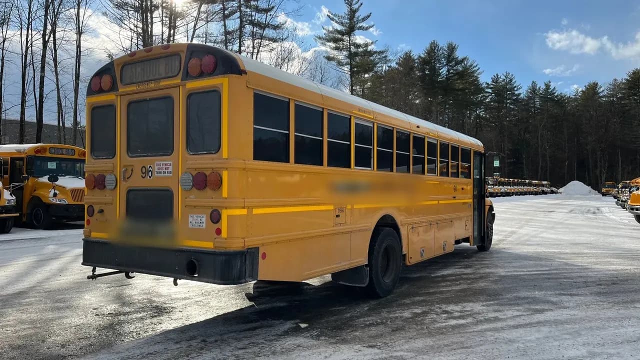 2019 IC CE300 School Bus - Image 5
