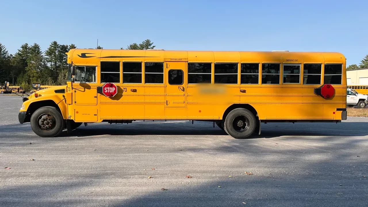 2018 Blue Bird Vision School Bus - Image 3