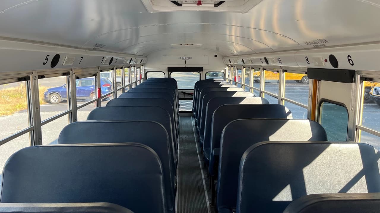 2018 Blue Bird Vision School Bus - Image 8