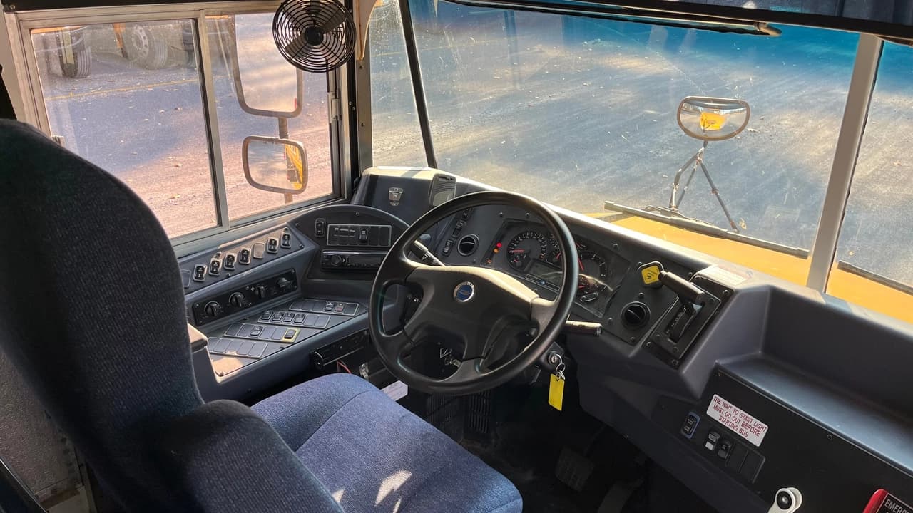 2018 Blue Bird Vision School Bus - Image 9
