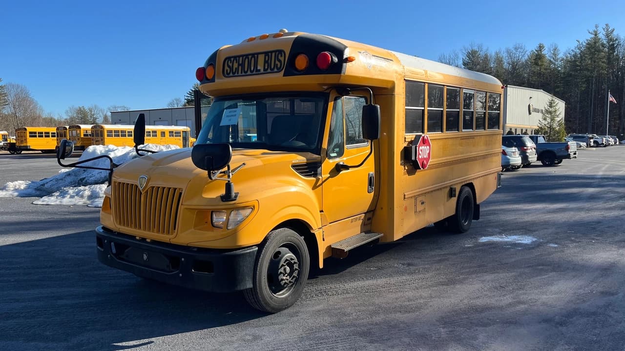 2015 IC CE200 School Bus - Image 1