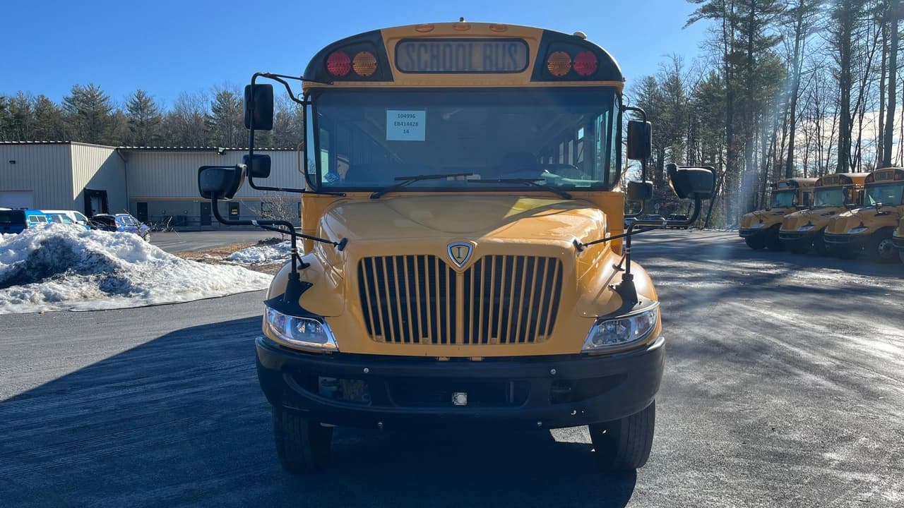 2014 IC CE300 School Bus - Image 2